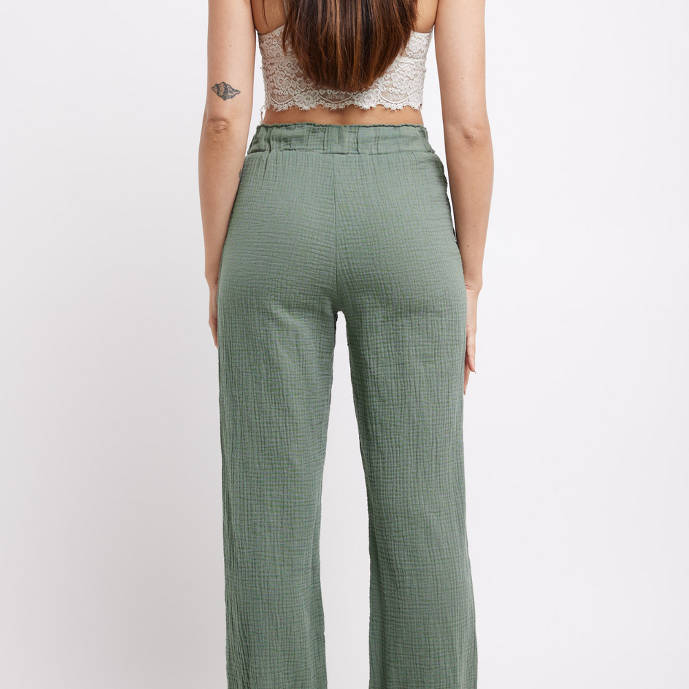 
                      
                        Gray Green -Woman Long Pants Tetra
                      
                    