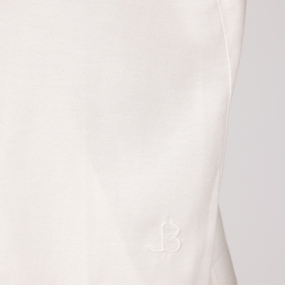 
                      
                        ROSE top in white close up
                      
                    