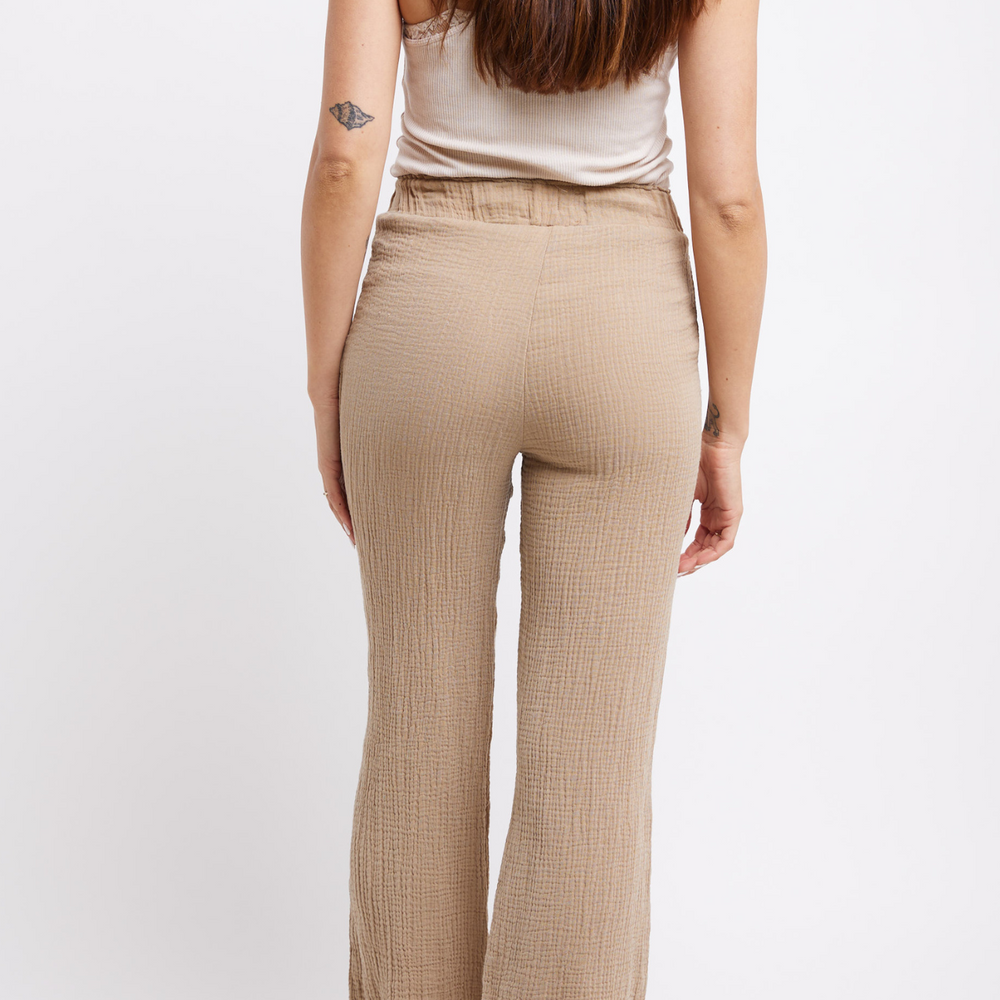 
                      
                        Khaki -Woman Long Pants Tetra
                      
                    