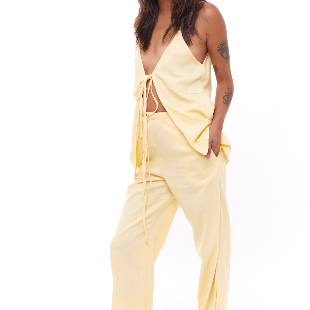 
                      
                        Yellow - Woman Linen Long Pants
                      
                    