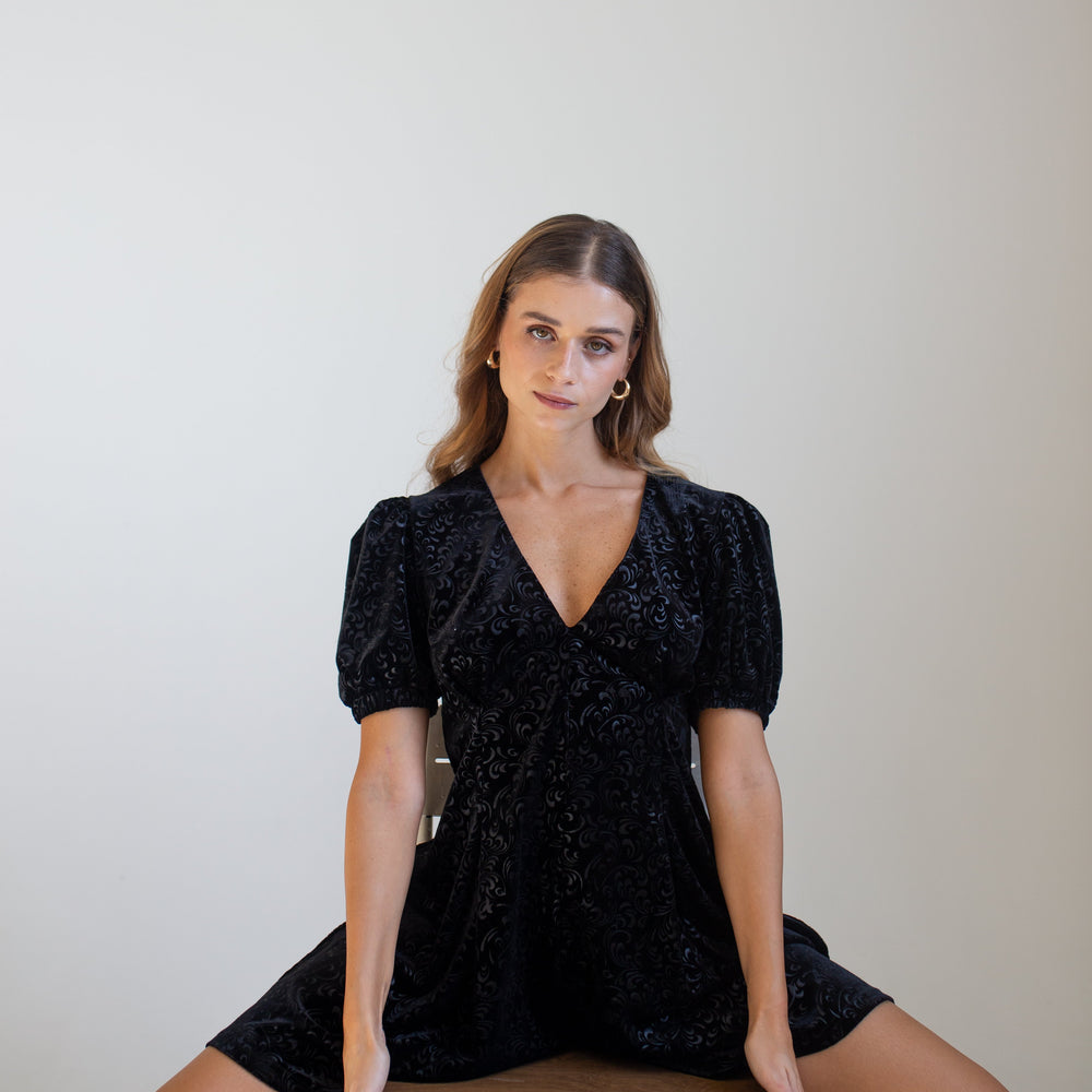 
                      
                        Velvet Romper With Puffed Sleeves
                      
                    