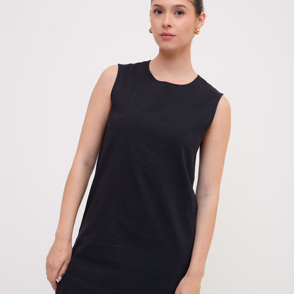 
                      
                        LENNY dress black front medium look
                      
                    