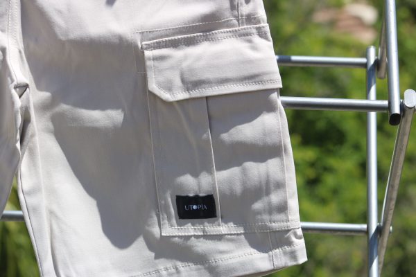 Utopía Cargo Shorts (White)