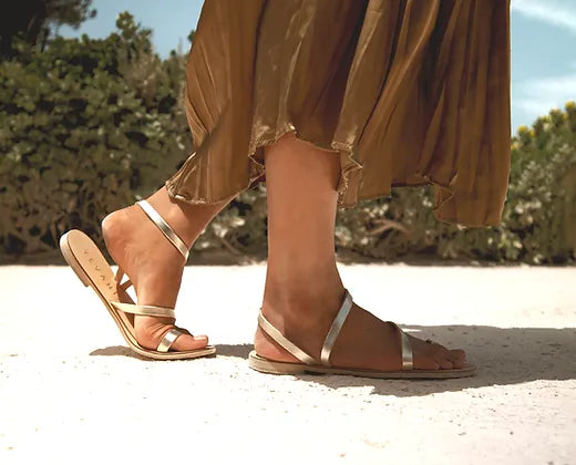 סנדלי טאה זהב Tea sandals Gold