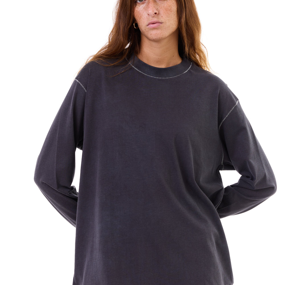 Black wash - stitches long sleeves