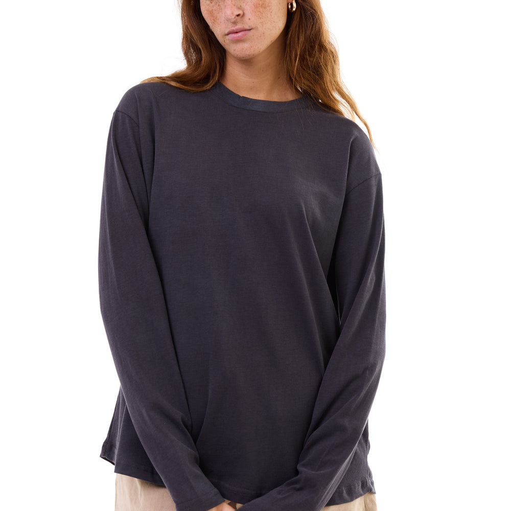 
                      
                        Freestyle - oversized long sleeves
                      
                    