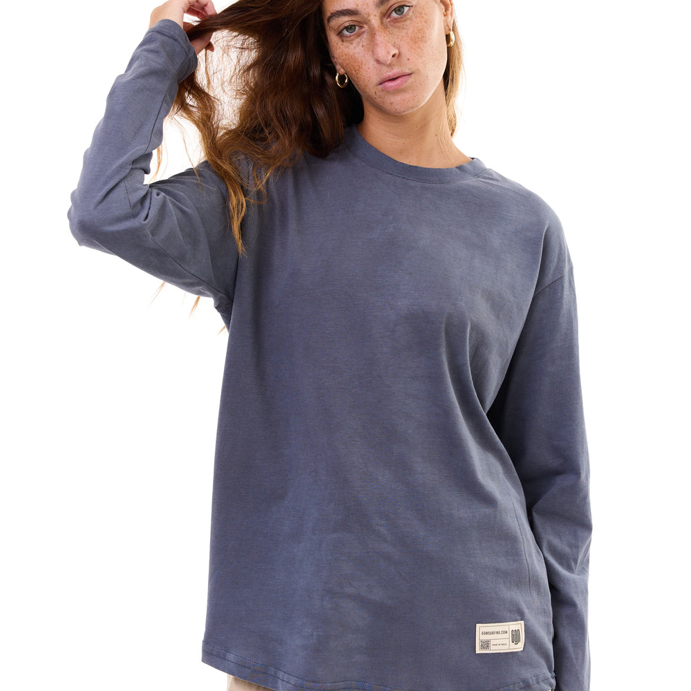 
                      
                        Mermaid - oversized long sleeves
                      
                    