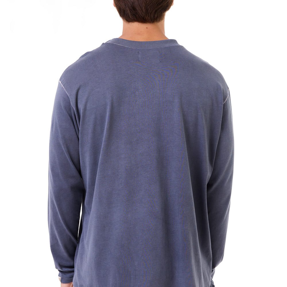 
                      
                        Gray wash- stitches long sleeves
                      
                    